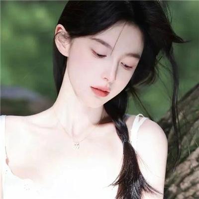 蛮舟艳影